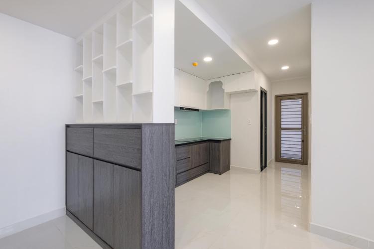 Bếp Saigon South Residence Căn hộ Saigon South Residence tầng trung, thiết kế hiện đại.