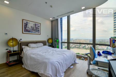 Phòng Ngủ 3 Bán hoặc cho thuê căn hộ Vinhomes Central Park 3PN, tháp Landmark 81, đầy đủ nội thất, view sông Sài Gòn