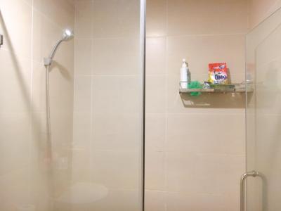 Phòng tắm căn hộ Opal Riverside, Thủ Đức Căn hộ chung cư Opal Riverside ban công hướng Tây Bắc, đầy đủ nội thất.