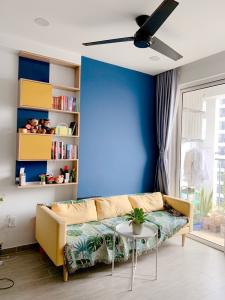 Căn hộ Richstar, Tân Phú Căn hộ Richstar tầng trung, view nội khu mát mẻ.