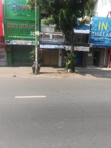 Bán nhà phố đường Lý Thái Tổ phường 9 quận 10, diện tích đất 44.86m2, sổ hồng