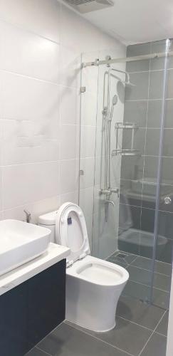 wc căn shophouse Sunrise Riverside Shophouse Sunrise Riverside nội thất cơ bản