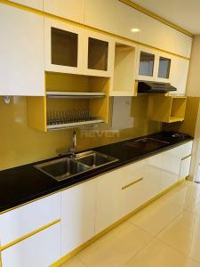 Căn hộ Saigonres Plaza, Bình Thạnh  Căn hộ Saigonres Plaza tầng trung, đầy đủ nội thất.