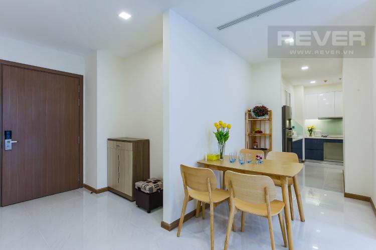 Bàn Ăn Căn hộ Vinhomes Central Park 2 phòng ngủ Park 4 view nội khu