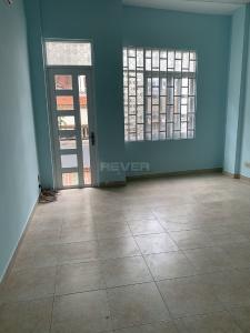 Bên trong nhà phố Huỳnh Tấn Phát, Quận 7 Nhà phố diện tích sử dụng 125m2, hiện trạng còn mới.