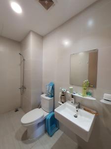 Phòng tắm Jamila Khang Điền, Quận 9 Căn hộ Jamila Khang Điền tầng cao, view thành phố nhộn nhịp.