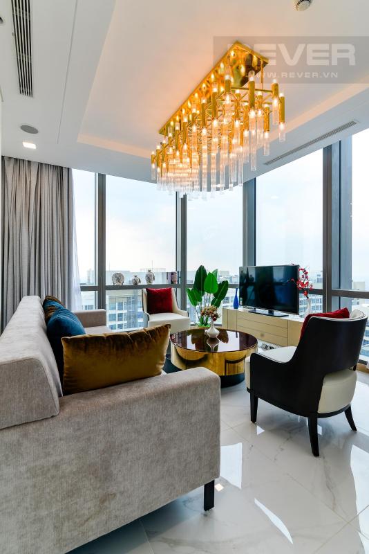 Phòng Khách 1 Bán hoặc cho thuê căn hộ Vinhomes Central Park 4PN, tháp Landmark 81, diện tích 164m2, đầy đủ nội thất, căn góc view thoáng