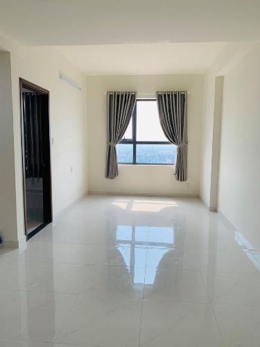 Phòng khách căn hộ Green River Căn hộ Green River hướng Đông Nam, view thành phố cực thoáng mát.