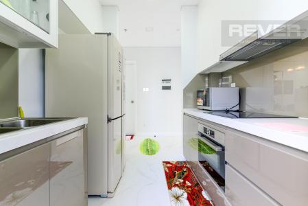 d5f22874a77741291866 Cho thuê căn hộ Vinhomes Central Park 2PN, tháp Landmark 81, đầy đủ nội thất, hướng Đông Nam, view hồ bơi