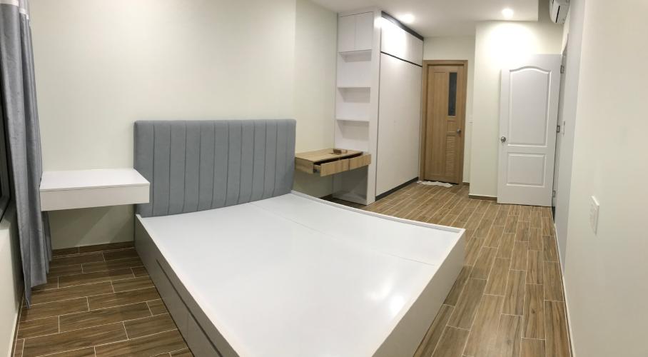 phong ngủ chính Sunrise Riverside Cho thuê căn hộ đầy đủ nội thất, view hồ bơi nội khu Sunrise Riverside