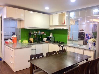 Phòng ăn chung cư Phúc Yên, Tân Bình Căn hộ chung cư Phúc Yên hướng Đông Nam, đầy đủ nội thất.