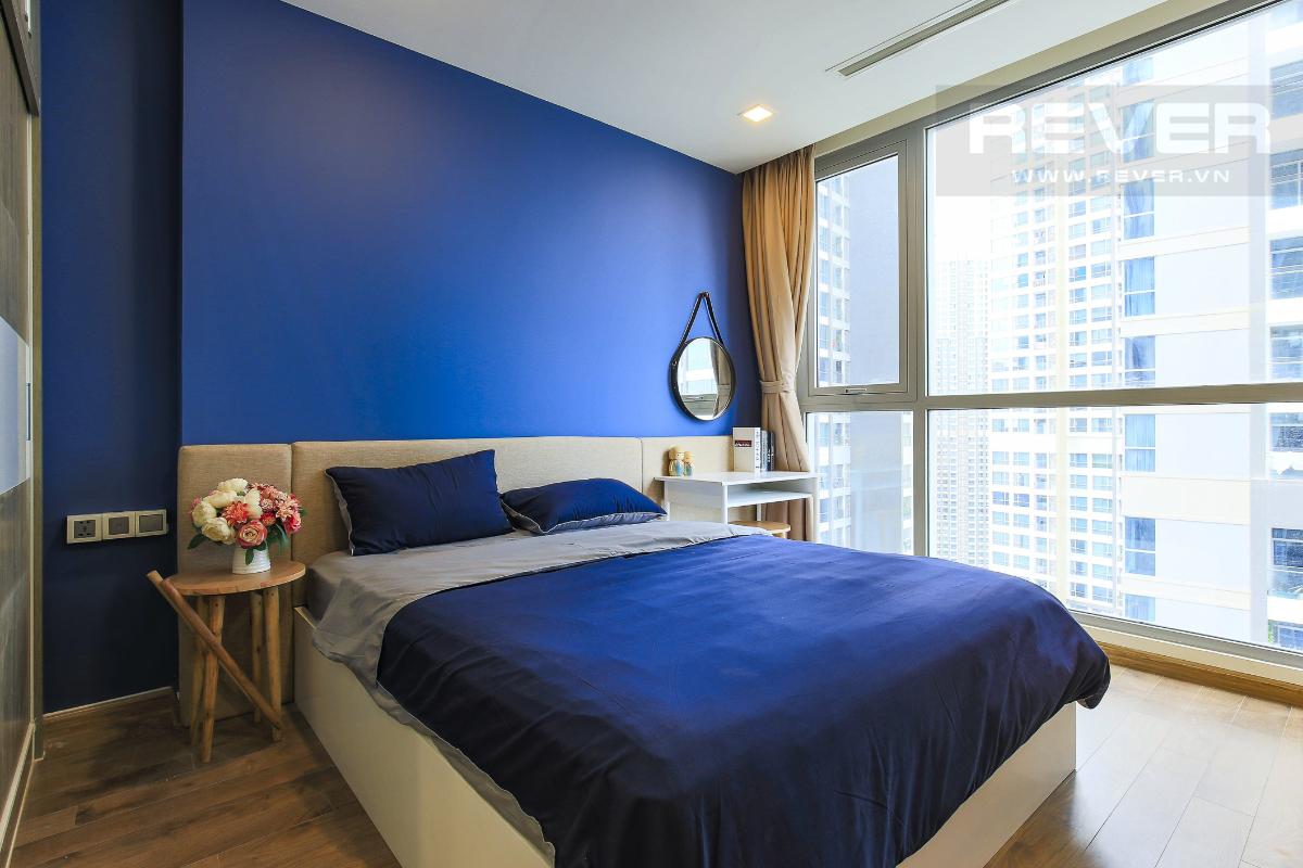 71d53949cc142a4a7305 Cho thuê căn hộ Vinhomes Central Park 2 phòng ngủ, tháp Park 4, đầy đủ nội thất, hướng Tây
