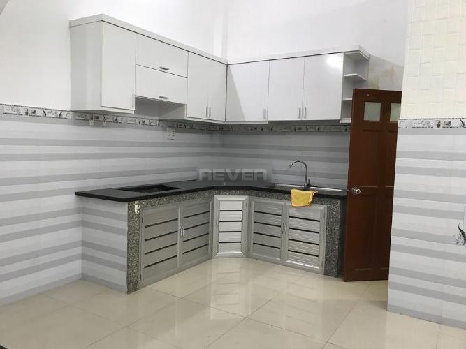 Nhà phố hẻm Huỳnh Văn Bánh, Phú Nhuận  Nhà phố 40m2 hẻm đường Huỳnh Văn Bánh, nội thất cơ bản