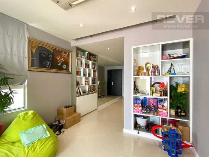 Phòng khách căn hộ SUNRISE CITY Bán căn hộ Sunrise City 2PN, diện tích 110m2, đầy đủ nội thất, sổ đỏ chính chủ