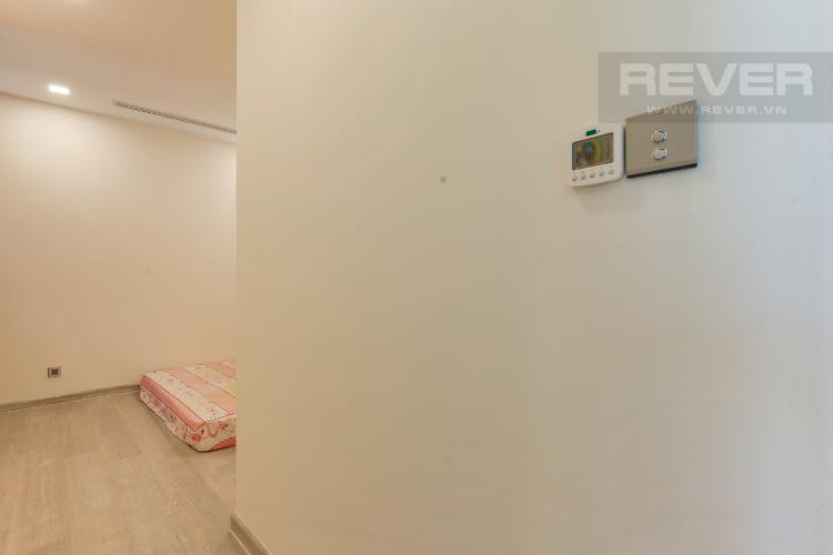 Phòng Ngủ 2 Bán căn hộ Vinhomes Golden River tầng cao, 2PN, view đẹp