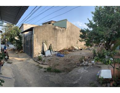 Bán đất nền đường Mạc Hiển Tích, Quận 9, diện tích 100m2, sổ hồng chính chủ, cách mặt tiền đường khoảng 200m