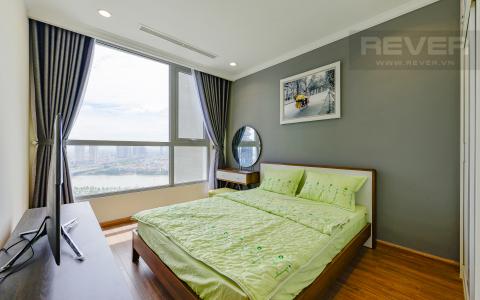 Phòng ngủ Căn hộ Vinhomes Central Park tầng cao Landmark 2 đầy đủ nội thất