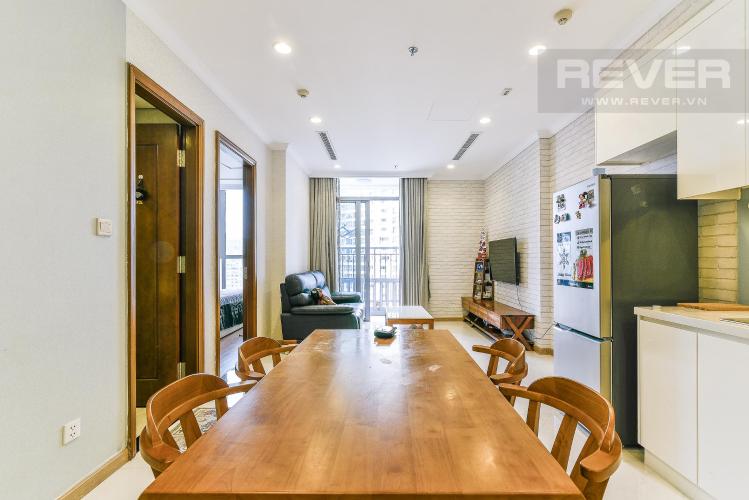 Phòng ăn và bếp căn hộ VINHOMES CENTRAL PARK Bán hoặc cho thuê căn hộ Vinhomes Central Park 1PN, tầng cao, đầy đủ nội thất, view nội khu và thành phố