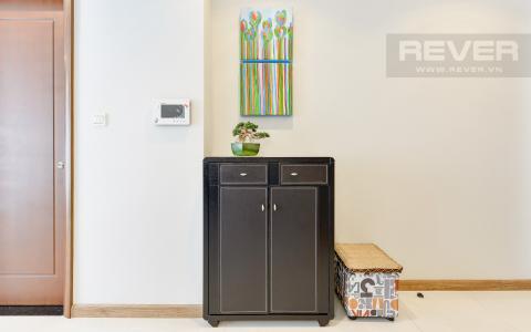 tủ giày Căn hộ Vinhomes Central Park tầng cao Central 2 view sông