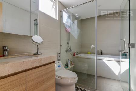 Phòng Tắm 2 Căn góc Sarimi Sala Đại Quang Minh 2 phòng ngủ tầng cao tòa A2