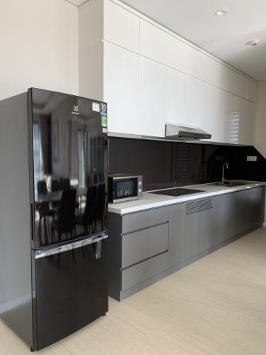 Phòng bếp Diamond Island Quận 2 Căn hộ Đảo Kim Cương đầy đủ nội thất, view thành phố.