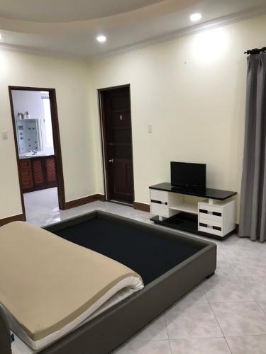 Biệt thự sân vườn phường An Phú, quận 2 Biệt thự sân vườn P. An Phú quận 2, diện tích 12m x 22m, đầy đủ nội thất