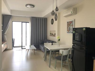 Phòng khách M-One Nam Sài Gòn, Quận 7 Căn hộ M-One Nam Sài Gòn hướng Bắc, view thành phố.