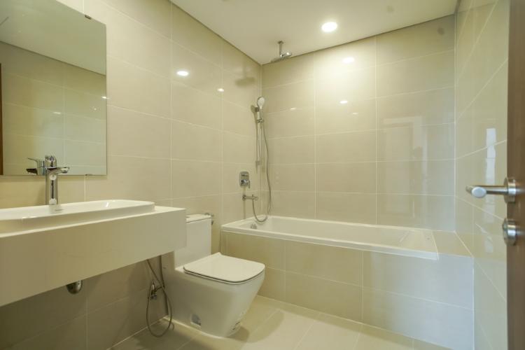 WC căn hộ Eco Green Saigon Cho thuê căn hộ Eco Green Saigon nội thất cơ bản, view thành phố.