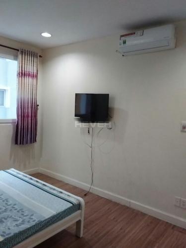 Phòng ngủ Carina Plaza Quận 5 Căn hộ Carina Plaza nội thất đầy đủ, cửa sổ 3 mặt thoáng.