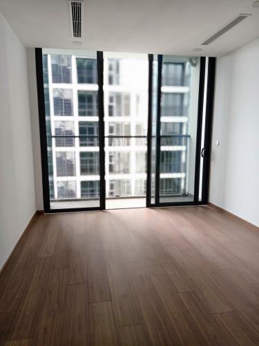 Phòng khách Eco Green Saigon Căn hộ Eco Green Saigon tầng trung, view nội khu thoáng đãng.