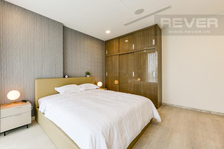 Phòng ngủ 2 Căn hộ Vinhomes Golden River 3 phòng ngủ tầng trung A4 view sông