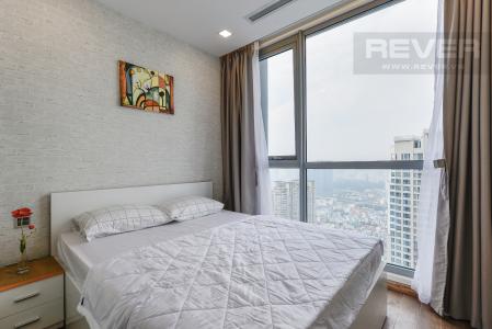 Phòng ngủ 2 Căn hộ Vinhomes Central Park 2 phòng ngủ tầng cao P6 view Quận 1
