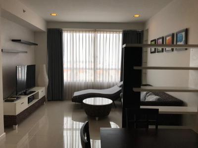 Bán căn hộ tầng trung đầy đủ nội thất dự án Sunrise City - khu South.