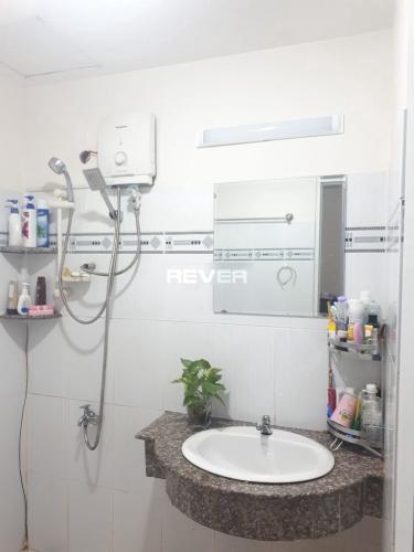 Phòng tắm chung cư Lê Thành, Bình Tân Căn hộ chung cư Lê Thành tầng trung, hướng Đông Nam.