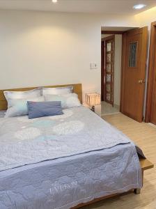 Phòng ngủ Phú Hoàng Anh Căn hộ Phú Hoàng Anh Lofthouse tầng cao, đầy đủ nội thất