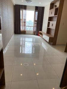 Phòng khách Summer Square, Quận 6 Căn hộ Summer Square tầng trung, nội thất cơ bản, 3 phòng ngủ.