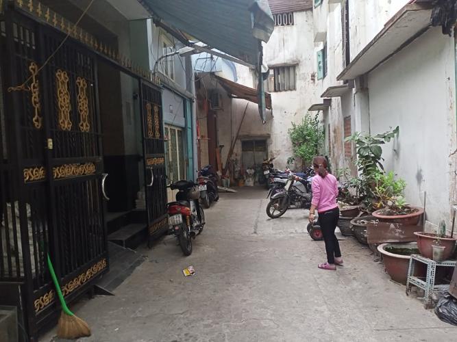 ĐƯờng hẻm nhà phố Quận 5 Nhà phố đường Phạm Hữu Chí diện tích 45.2m2, sổ hồng pháp lý đầy đủ.