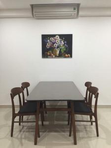 nội thất căn hộ  3 phòng ngủ sunrise city north x2 Căn hộ tầng cao Sunrise City ban công hướng Tây Bắc.