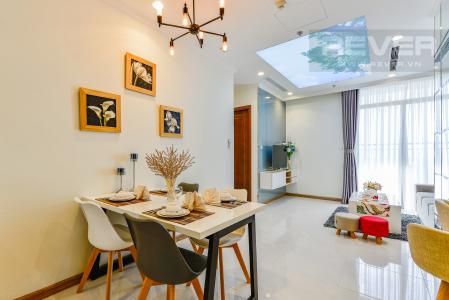 Bàn ăn Căn hộ Vinhomes Central Park 2 phòng ngủ tầng cao C3 hướng Tây