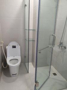 Phòng tắm căn hộ Saigon South Residence Cho thuê căn hộ Saigon South Residence tầng thấp, đầy đủ nội thất.