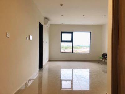 Phòng khách Vinhomes Grand Park Quận 9 Căn hộ view thành phố Vinhomes Grand Park cùng nội thất cơ bản.