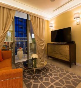 Bán căn hộ Vinhomes Golden River 2PN, tháp The Aqua 3, đầy đủ nội thất cao cấp