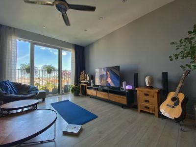 phòng khách căn hộ Vista Verde Bán căn hộ Vista Verde nội thất đầy đủ với phong cách sáng tạo.