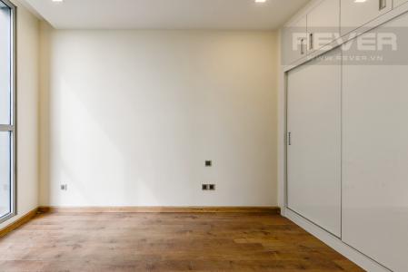 Phòng ngủ 2 Căn hộ Vinhomes Central Park 2 phòng ngủ tầng thấp P3 view hồ bơi