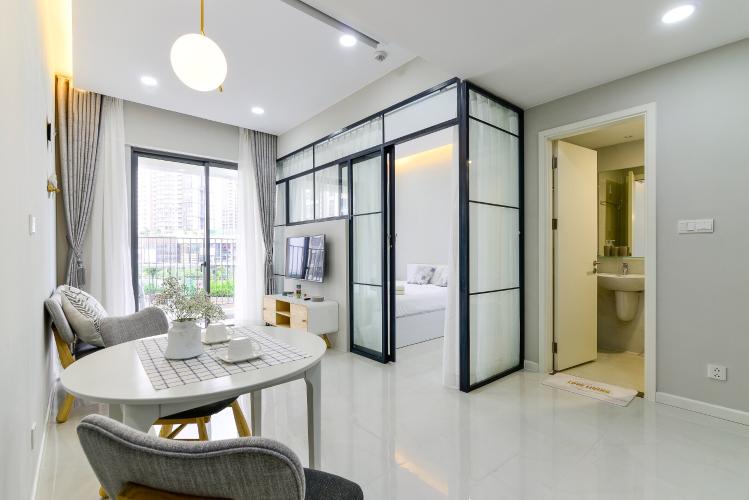 Phòng khách căn hộ MASTERI AN PHÚ Cho thuê căn hộ Masteri An Phú 1PN, tầng 5, đầy đủ nội thất, view hồ bơi