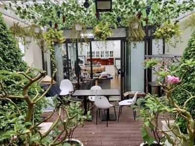 Sân vườn Star Hill Phú Mỹ Hưng, Quận 7 Căn hộ Star Hill Phú Mỹ Hưng tầng trung, sân vườn rộng tuyệt đẹp.