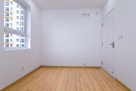 Phòng ngủ Moonlight Park View Căn hộ Moonlight Park View tầng trung, đón view nội khu hồ bơi.