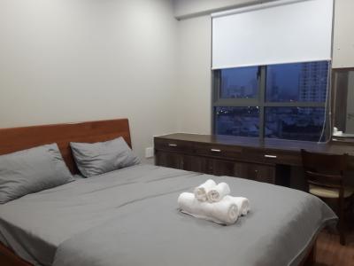 Phòng ngủ Cho thuê căn hộ The Gold View 3 phòng ngủ diện tích 130.4m2