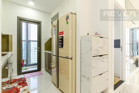 dbbee9336630806ed921 Cho thuê căn hộ Vinhomes Central Park 2PN, tháp Landmark 81, đầy đủ nội thất, hướng Đông Nam, view hồ bơi