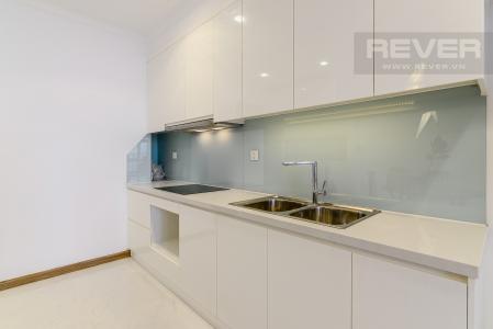 Nhà bếp Căn hộ Vinhomes Central Park tầng cao L2, 1 phòng ngủ, đầy đủ nội thất